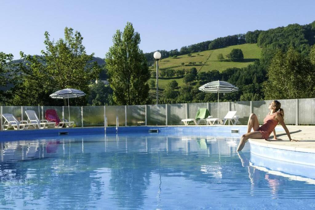 T 2 Dans Village Vacances 3 *** A Saint Geniez 2 Piscines Chauffee Pierrefiche  Exterior foto